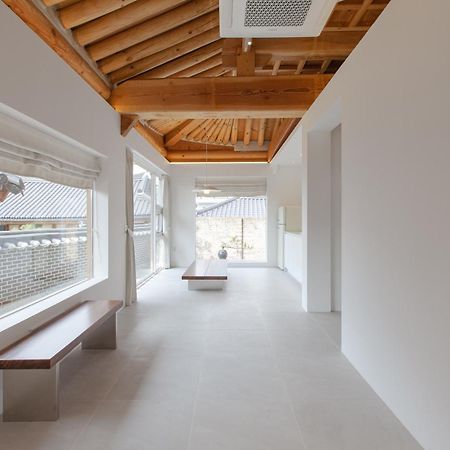 Cheong-Yeon, The Korean Traditional House Hanok In Jeonju Hanok Village Extérieur photo
