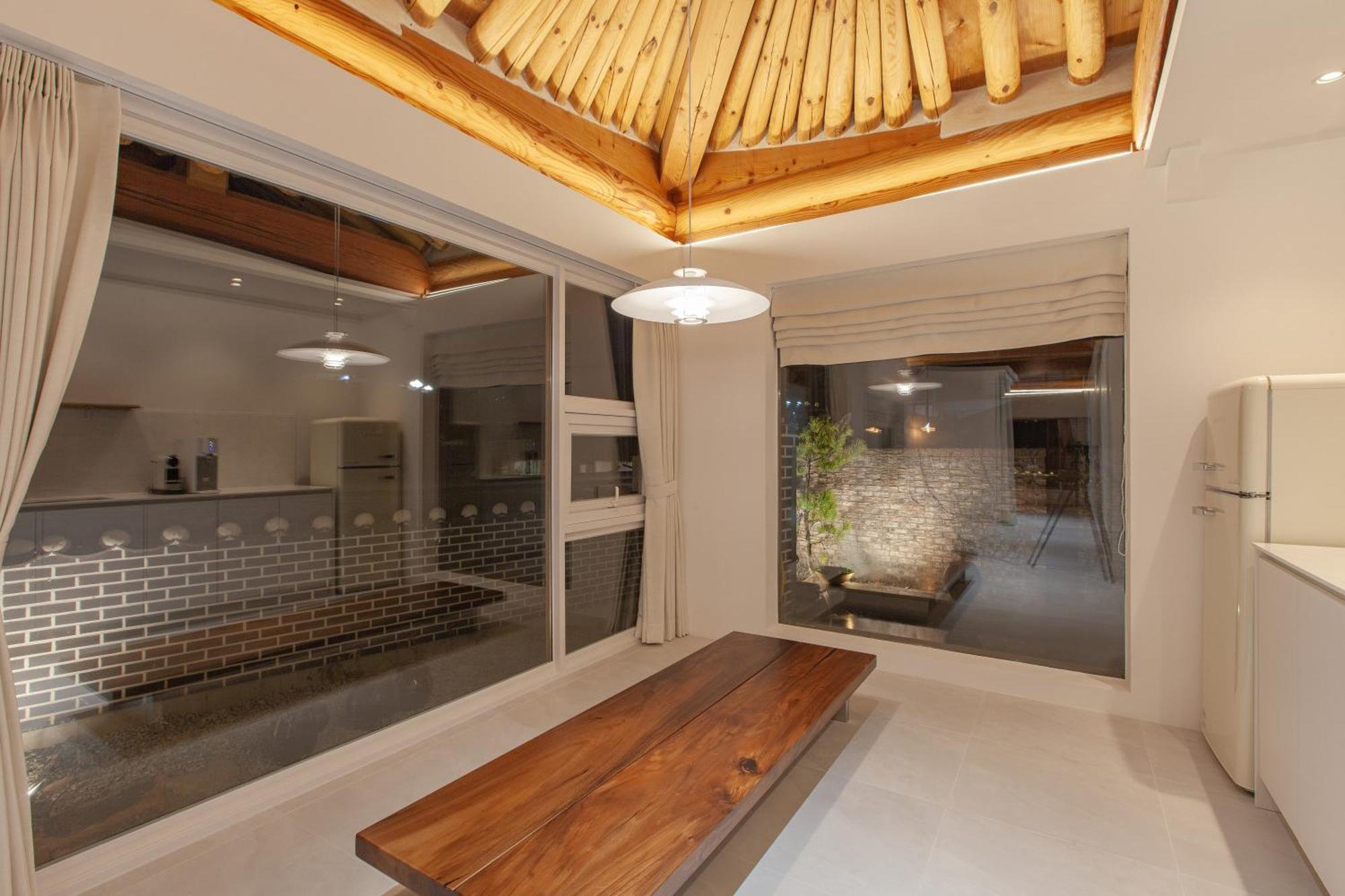Cheong-Yeon, The Korean Traditional House Hanok In Jeonju Hanok Village Extérieur photo